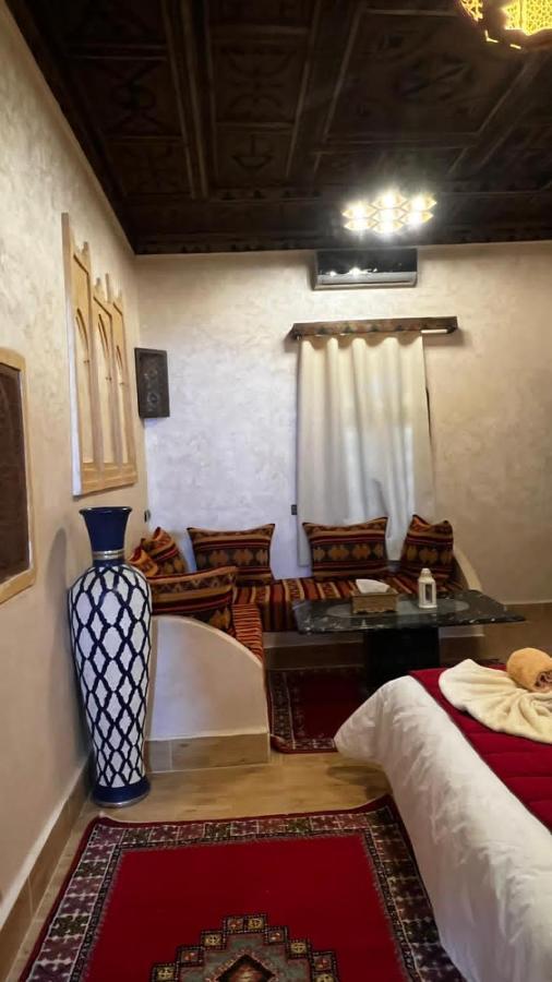Hotel Cafe Du Sud Merzouga Bagian luar foto