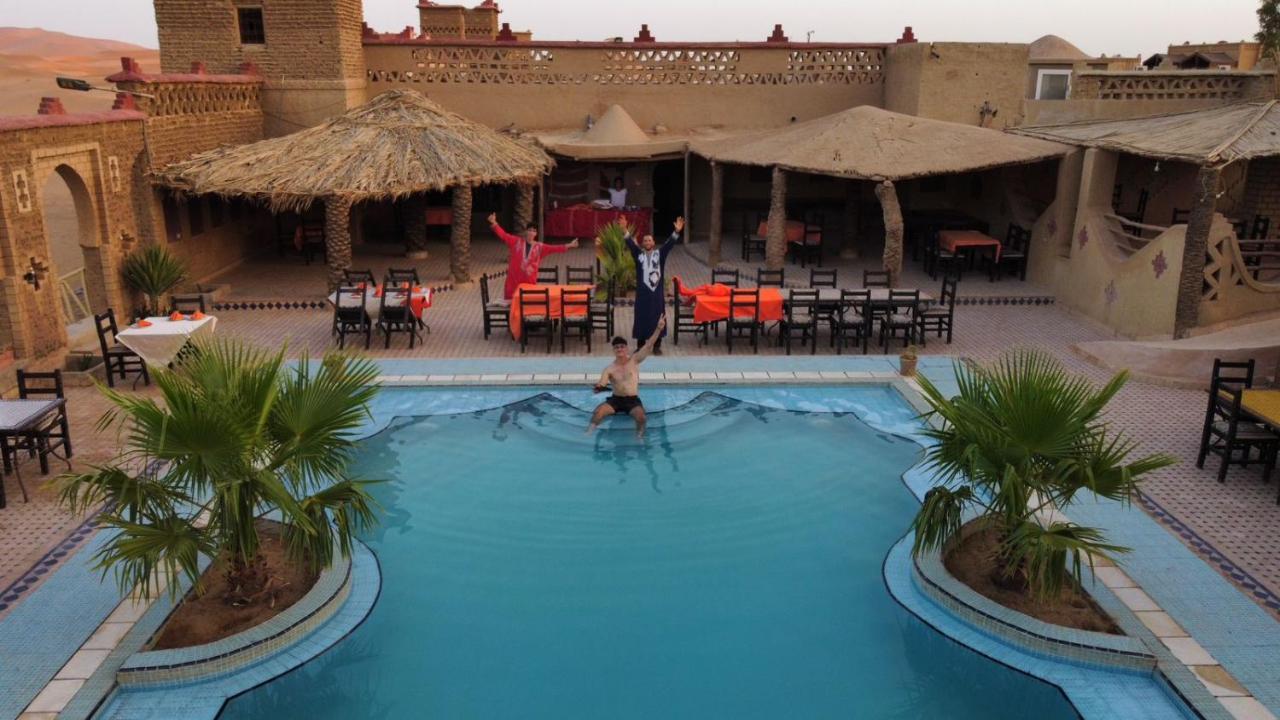 Hotel Cafe Du Sud Merzouga Bagian luar foto