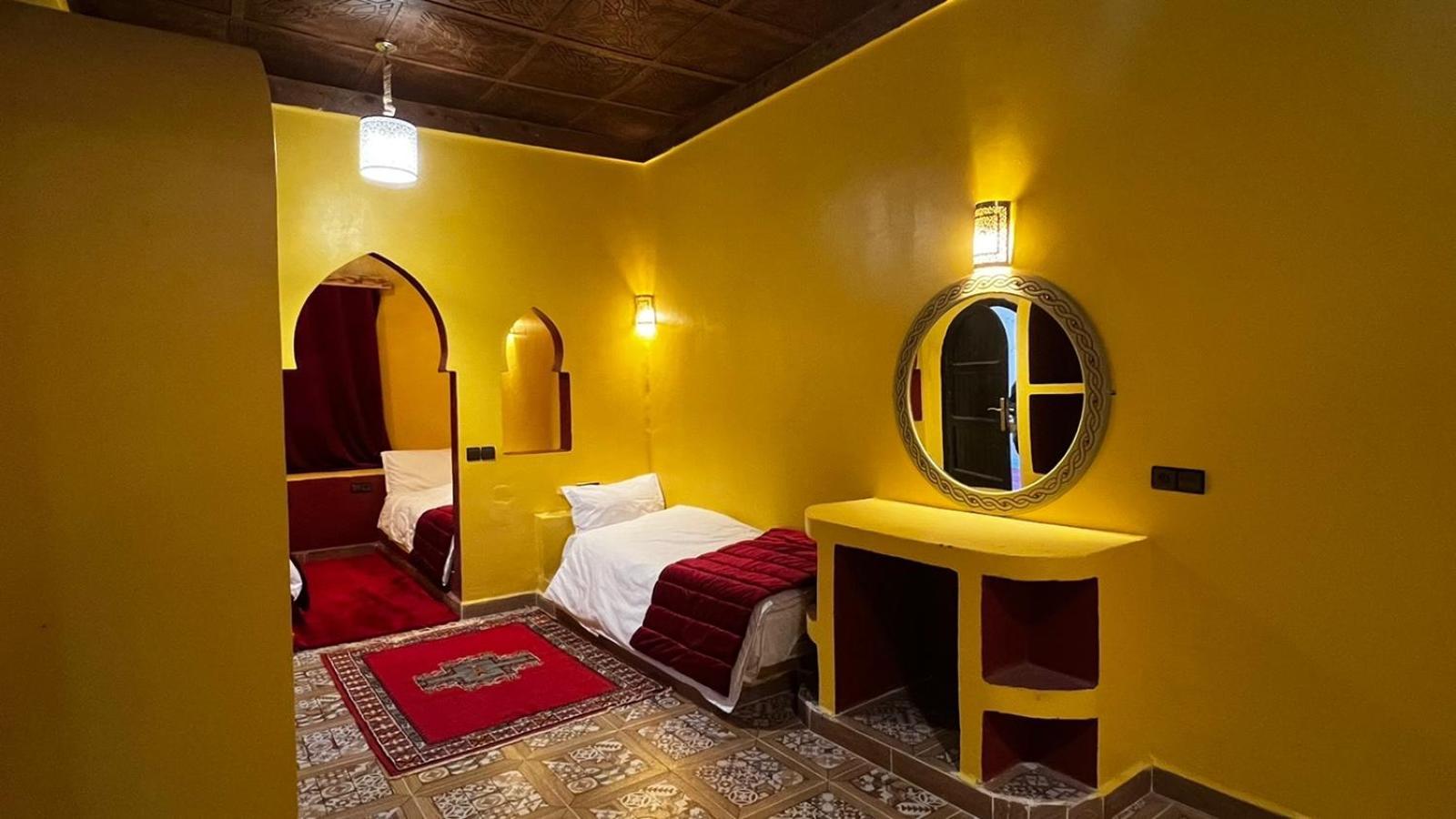 Hotel Cafe Du Sud Merzouga Bagian luar foto