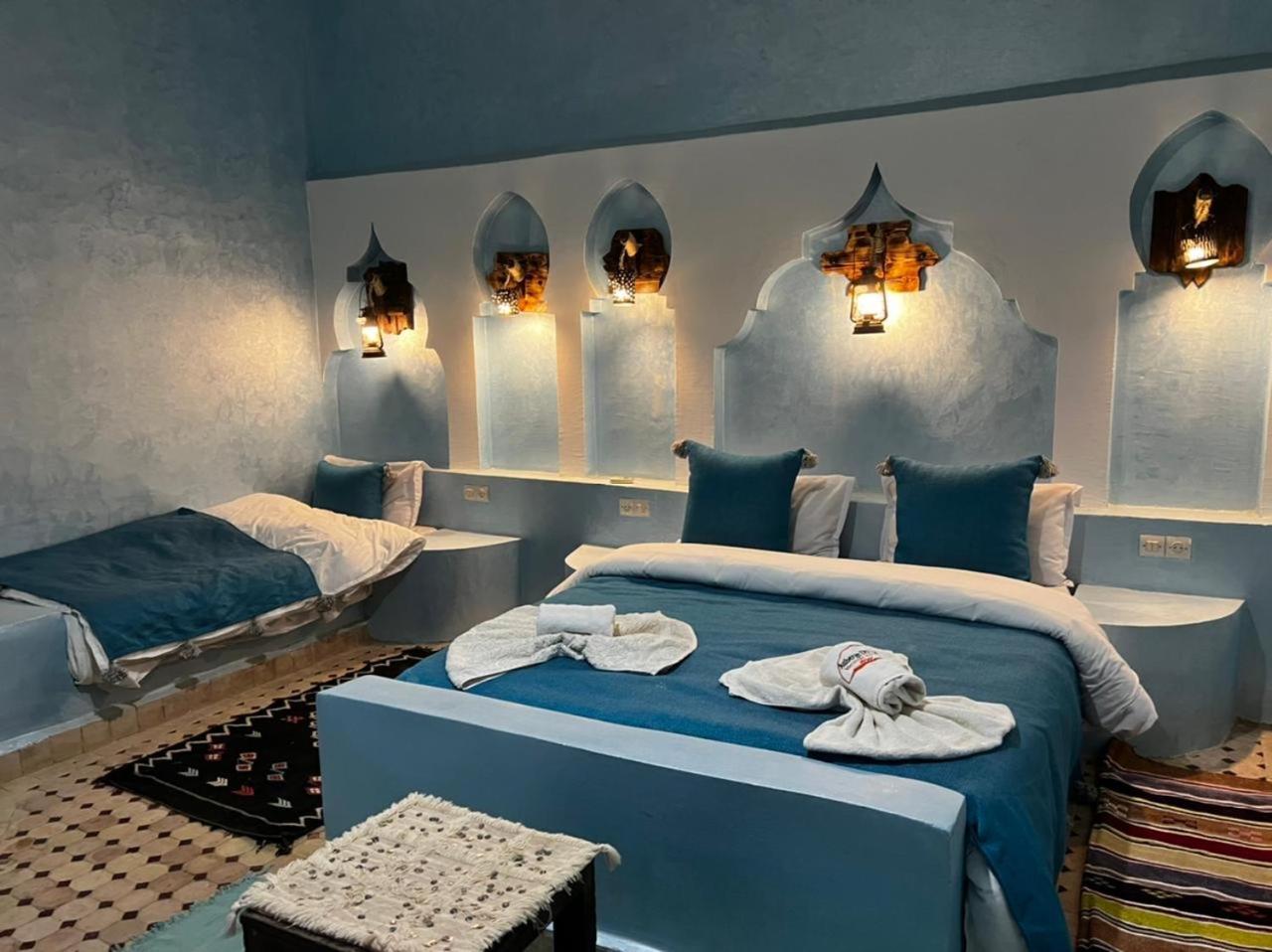 Hotel Cafe Du Sud Merzouga Bagian luar foto